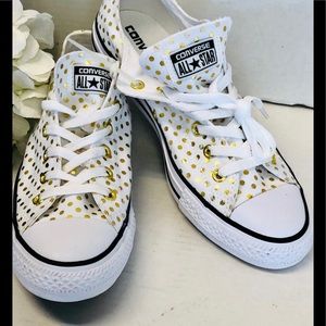 converse gold polka dot